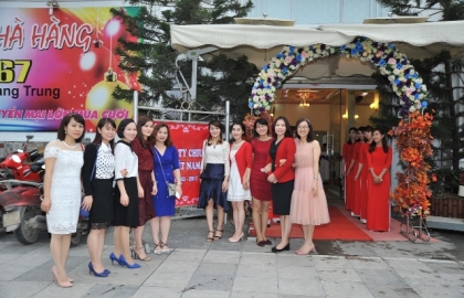 Chuong Trinh lien hoan chao xuan